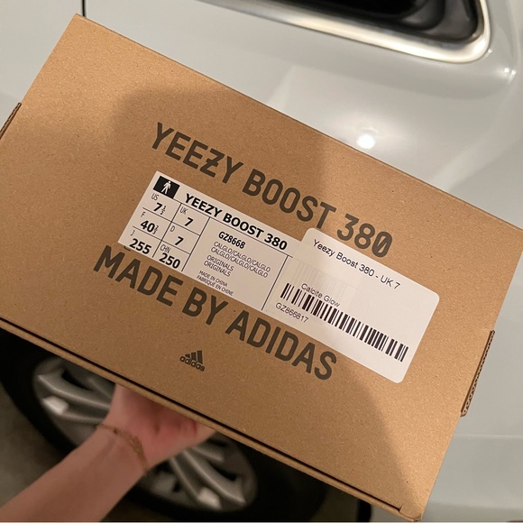 Adidas | Yeezy Boost 380 - Picture 6 of 6